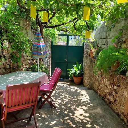 Apartment Marinetto Stari Grad  Exterior foto