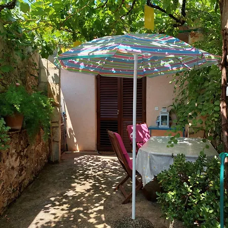 Apartment Marinetto Stari Grad  Exterior foto